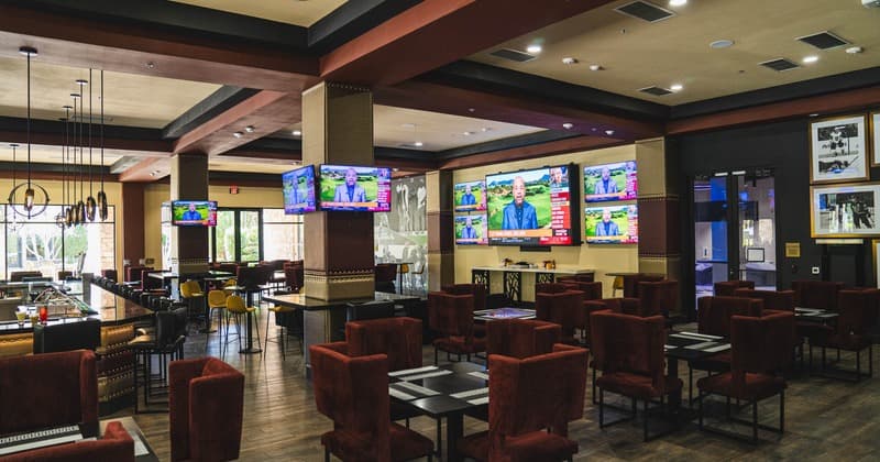 Tuscan Cove Bar & Patio interior seating area for private events