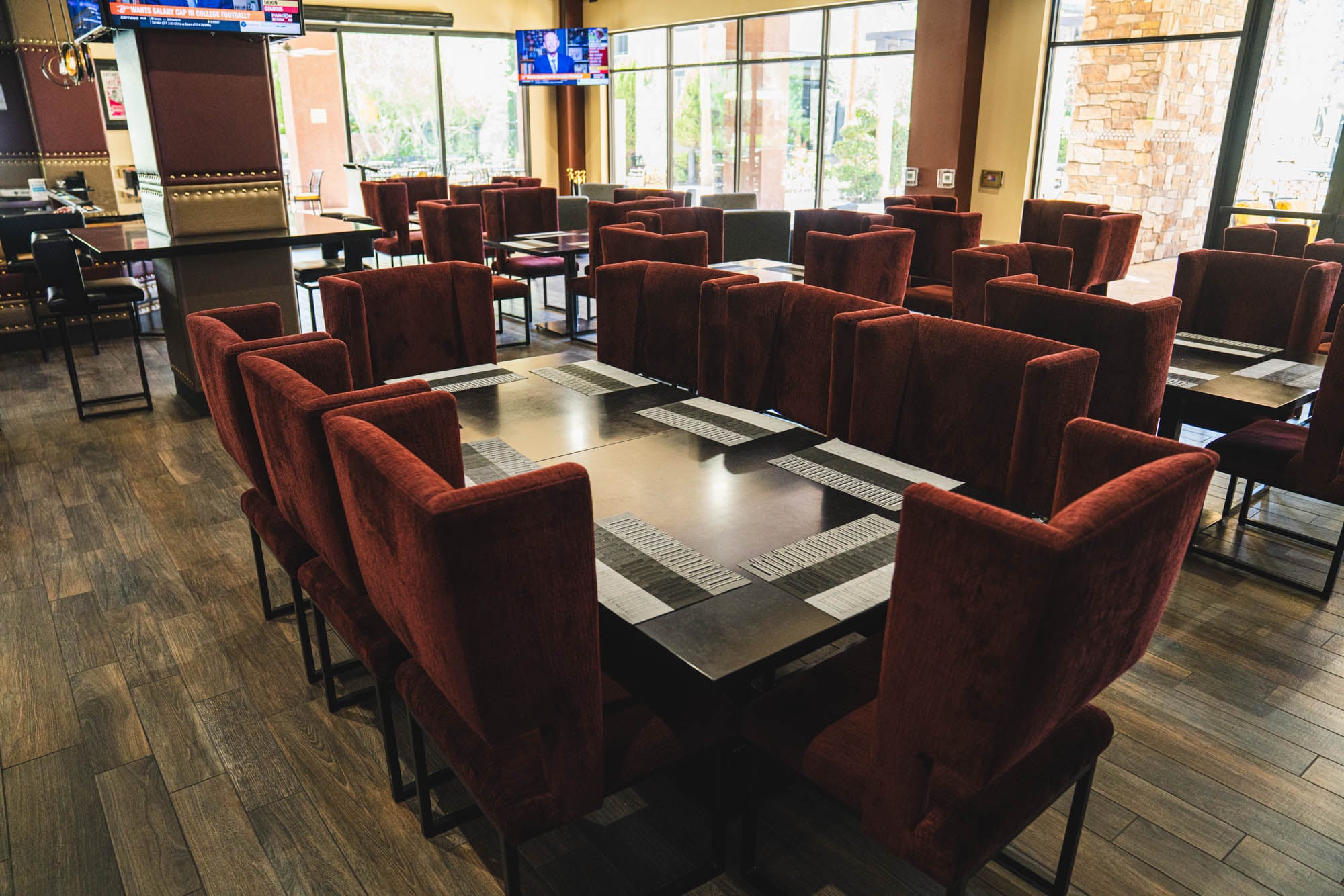 Tuscan Cove Bar & Patio red dining tables and chairs