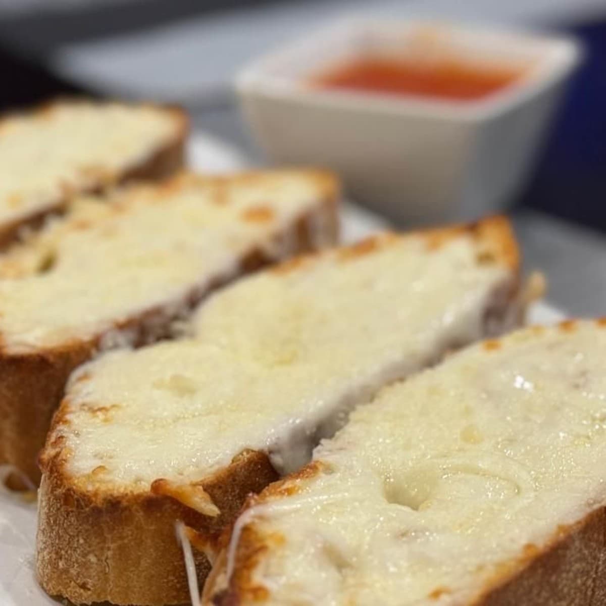 Garlic Cheese Bread